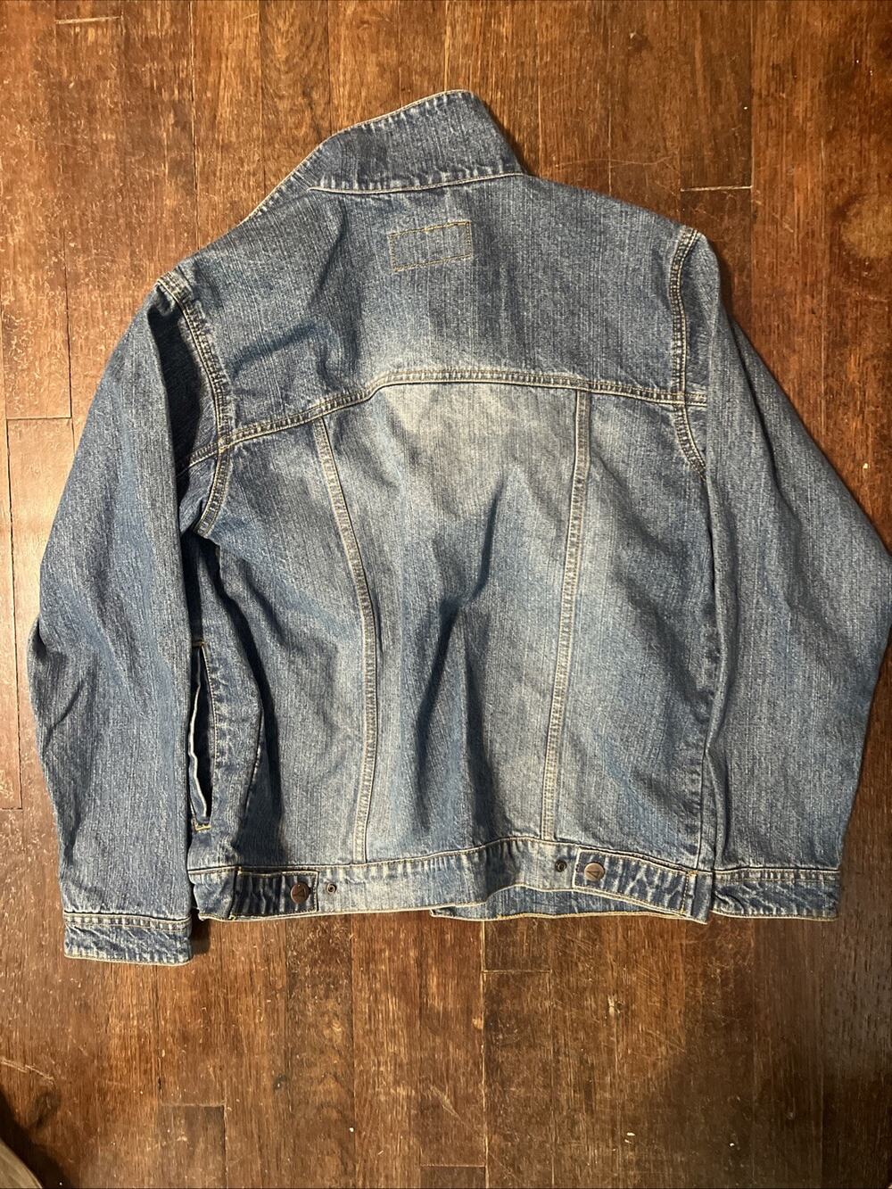 Urban Pipeline Up Jean Jacket Large Medium Wash Snaps Chest Pockets Relaxed 90s - Picture 5 of 9